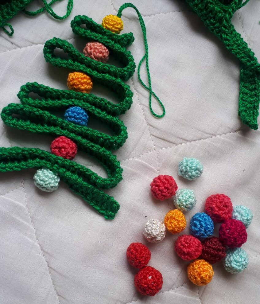 Vídeos gratuitos e on-line ensinam a confeccionar enfeites de Natal em  crochê – A IMPRENSA